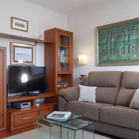 Διαμέρισμα Avg San Agustin 12 *